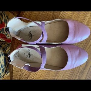 Women’s monkeyfeet size 40(8-8.5)